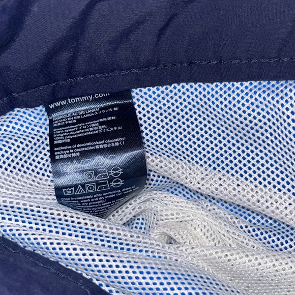 NWOT Tommy Hilfiger color Block Shorts - Picture 3 of 6